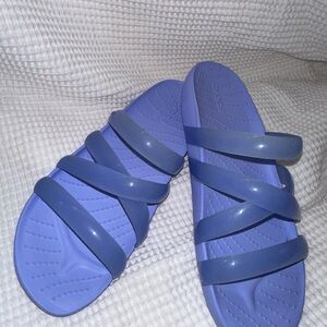 Crocs Splash Glossy Strappy Sandals in the color Moon Jelly